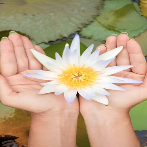 Reaching Out Logo